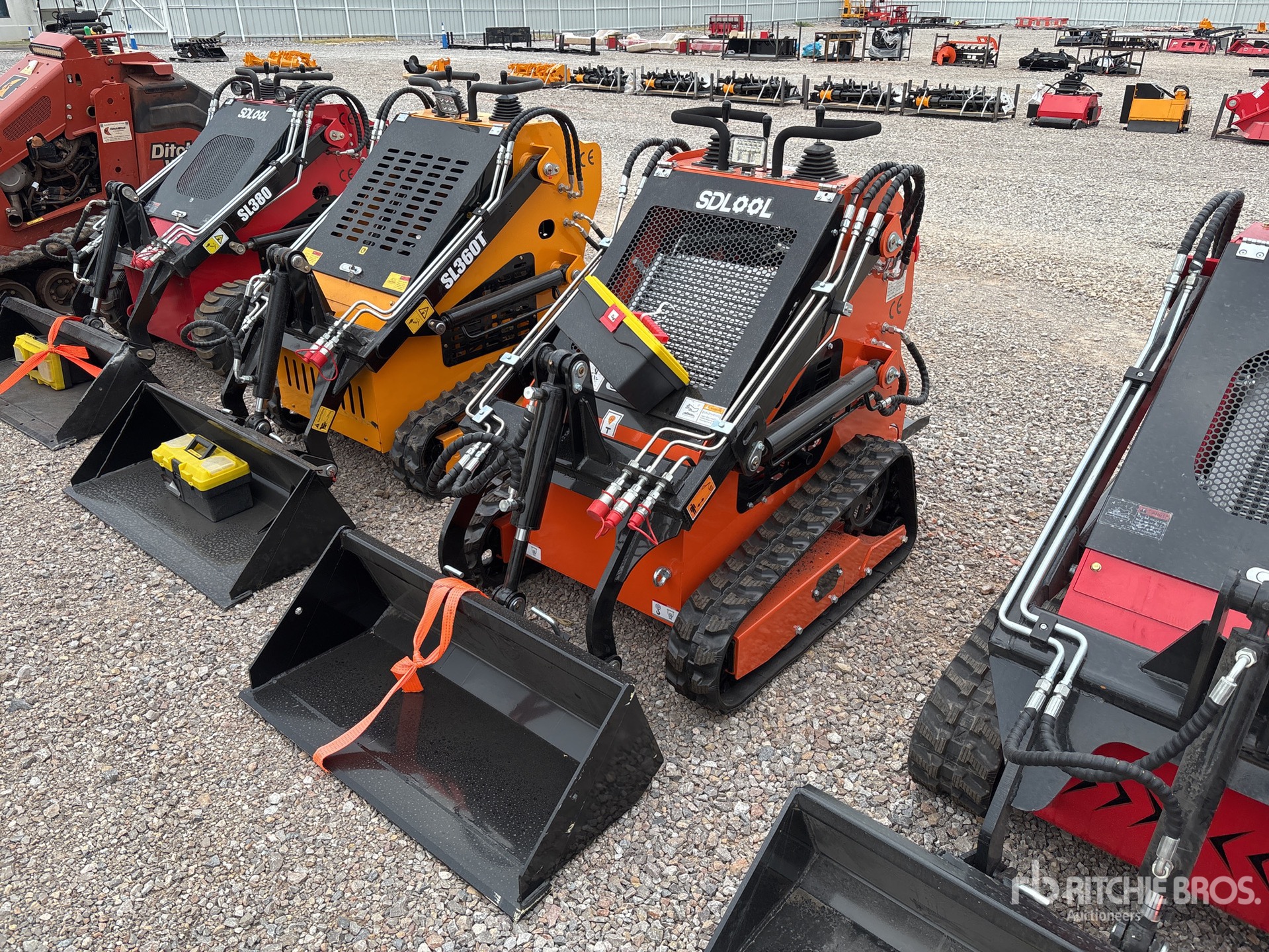 2026 SDLOOL SL36C Mini Compact Track Loader (Unused)