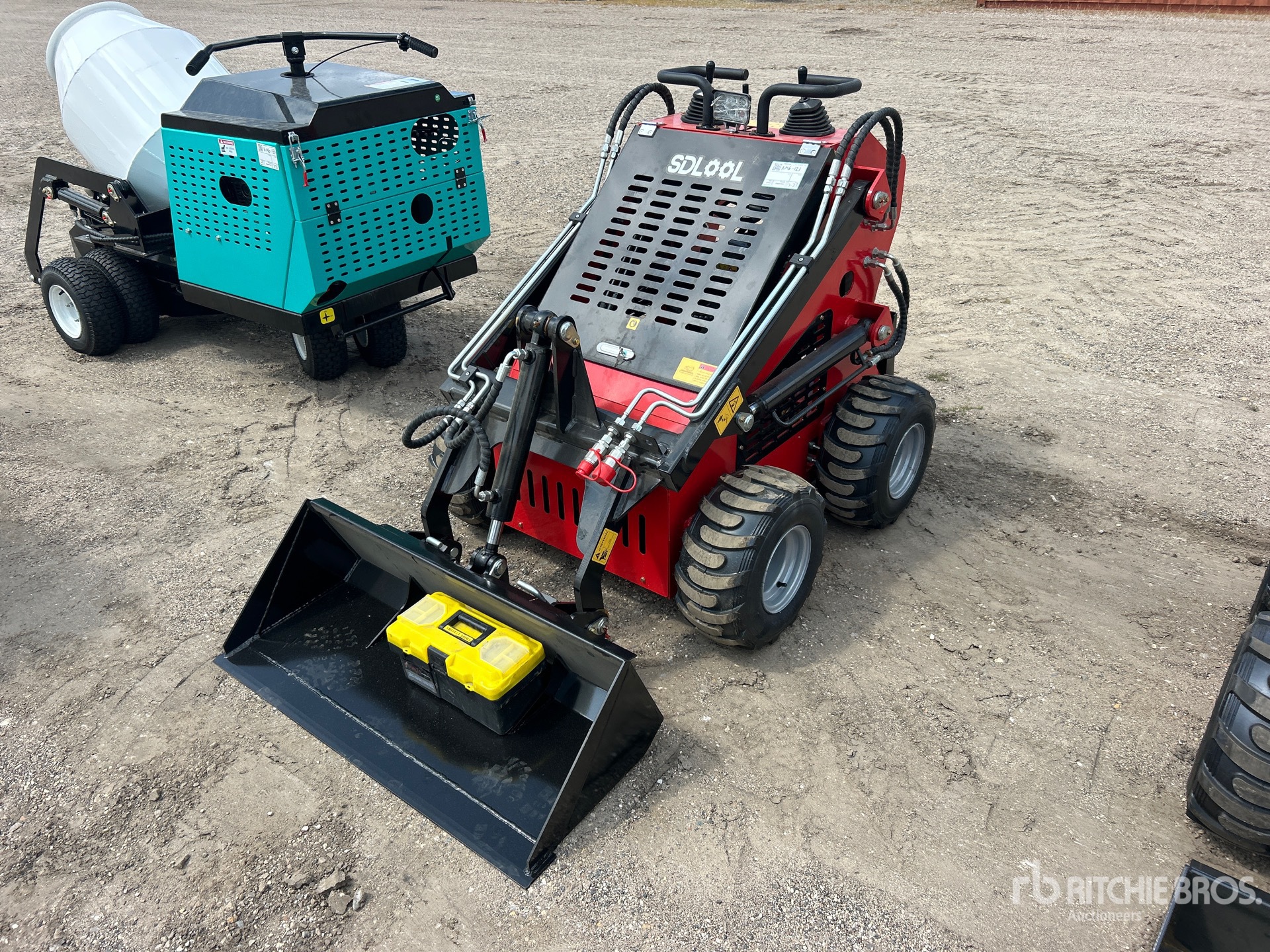 2026 SDLOOL SL-323TZ Mini Skid Steer Loader (Unused)
