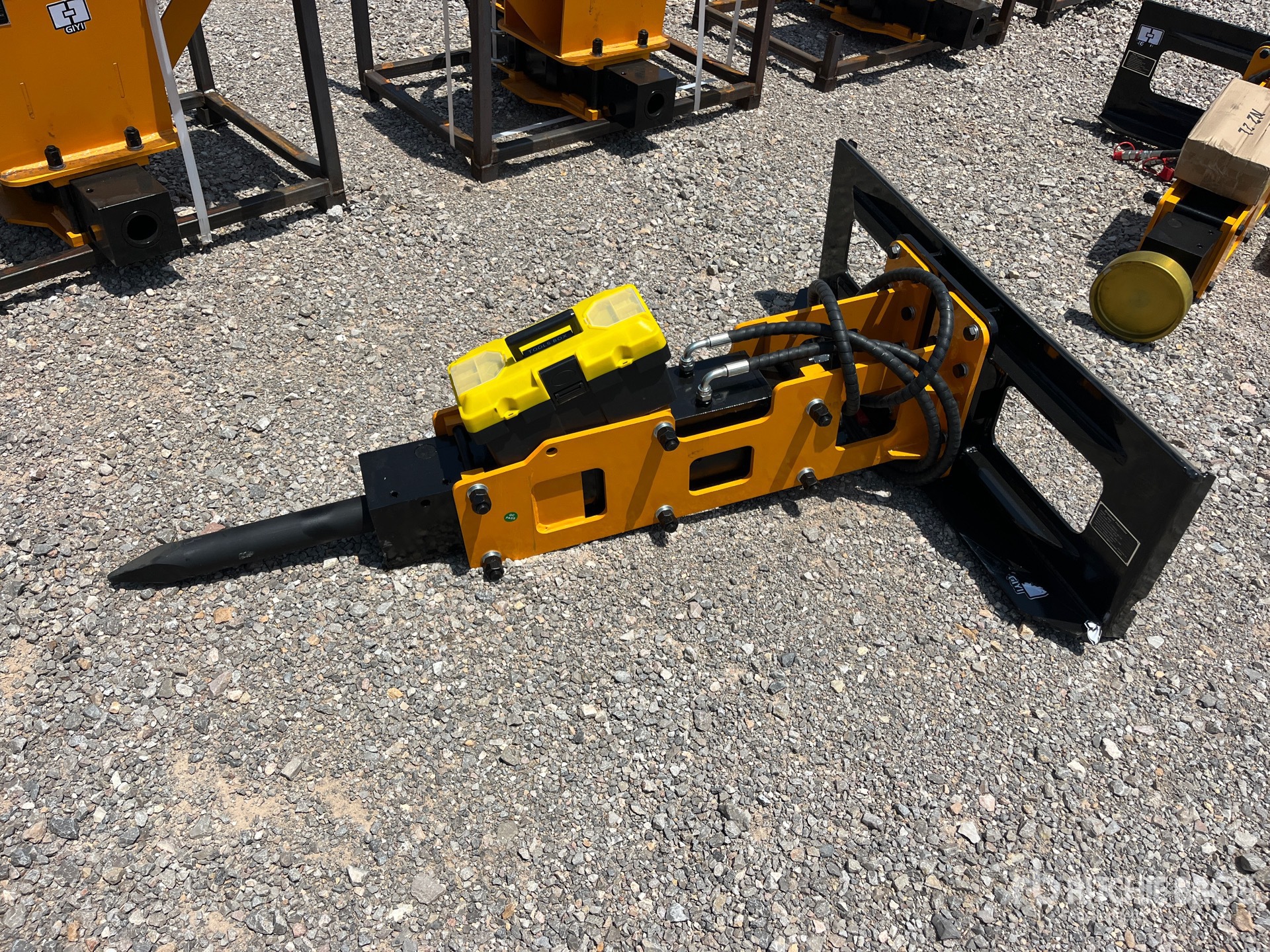 2026 GIYI GY-P680 67 in Skid Steer Breaker (Unused)