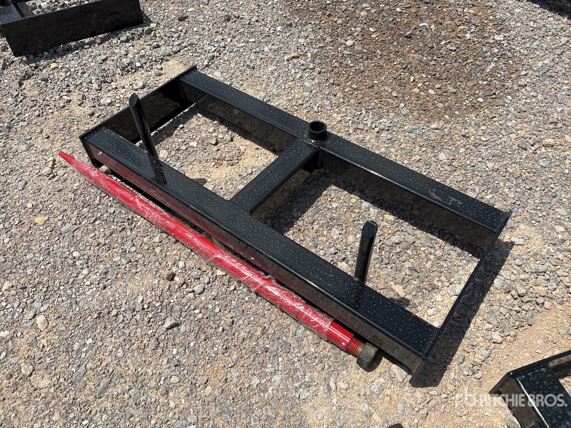 2026 GIYI GY-HF47 45 in Skid Steer Hay Frame (Unused)