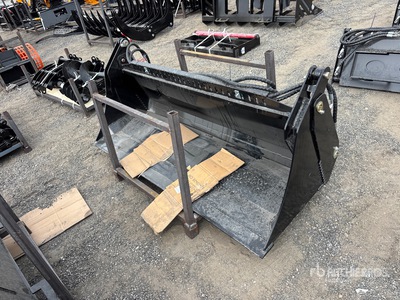 2026 GIYI GY-KH72 72 in Q/C General Purpose Skid Steer Bucket (Unused)
