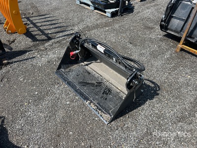 2026 GIYI GY-XKH39 39 in Mini スキッドステア用バケット (Unused)