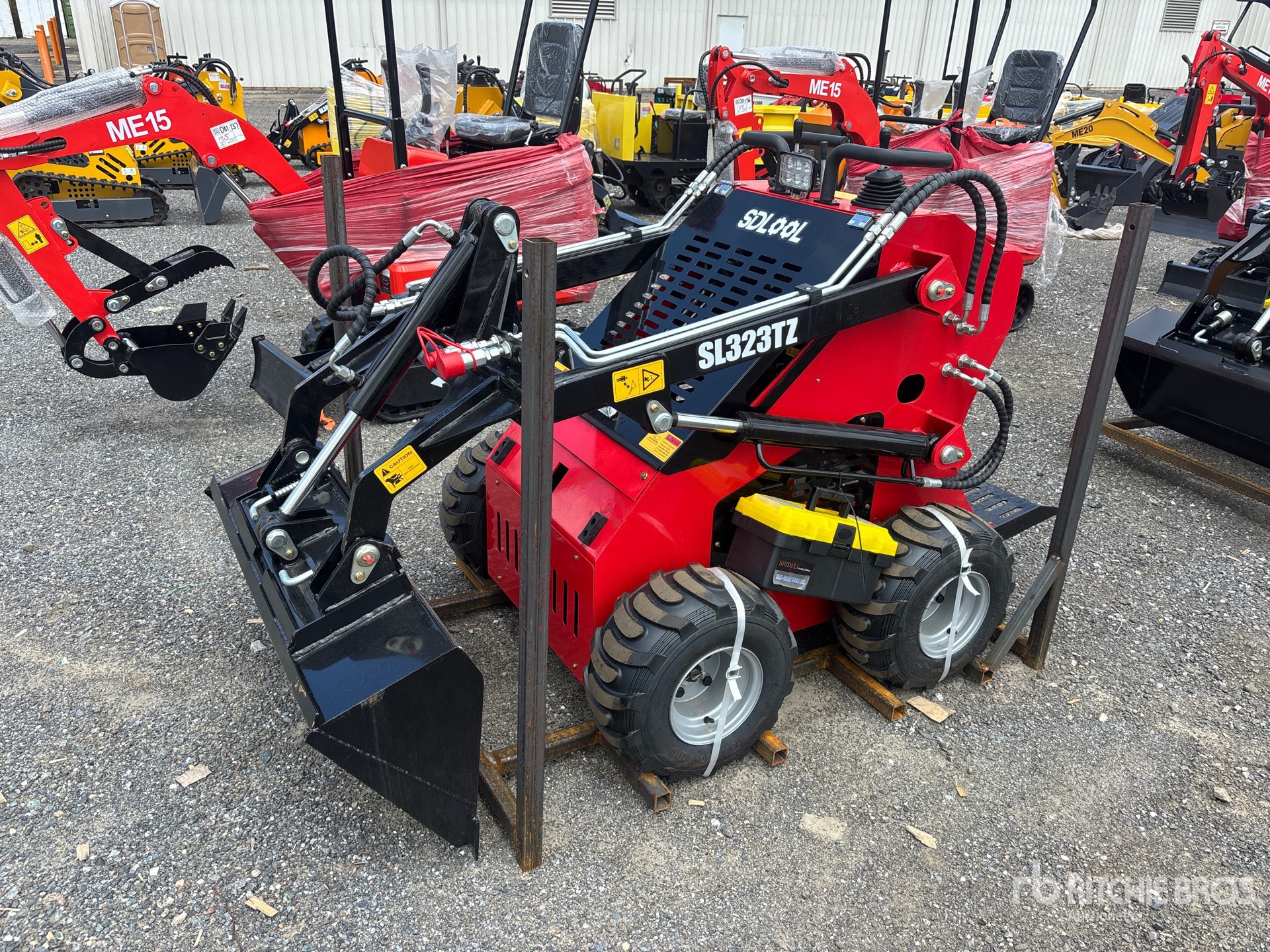 2026 SDLOOL SL-323TZ Mini Skid Steer Loader (Unused)