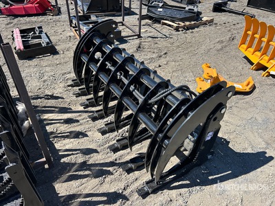 2026 GIYI GY-CLG72 72 in Skid Steer Grapple (Unused)