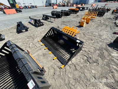 2026 GIYI GY-RB66 66 in Skeleton Skid Steer Bucket (Unused)