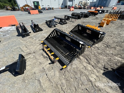 2026 GIYI GY-RB66 66 in Skeleton Skid Steer Bucket (Unused)