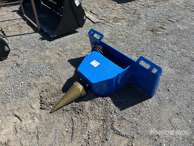 2026 GIYI GY-LS43 43 in Skid Steer Log Splitter (Unused)