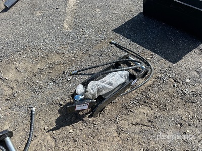 2026 GIYI GY-XJ3T 30 in Excavator Thumb (Unused)