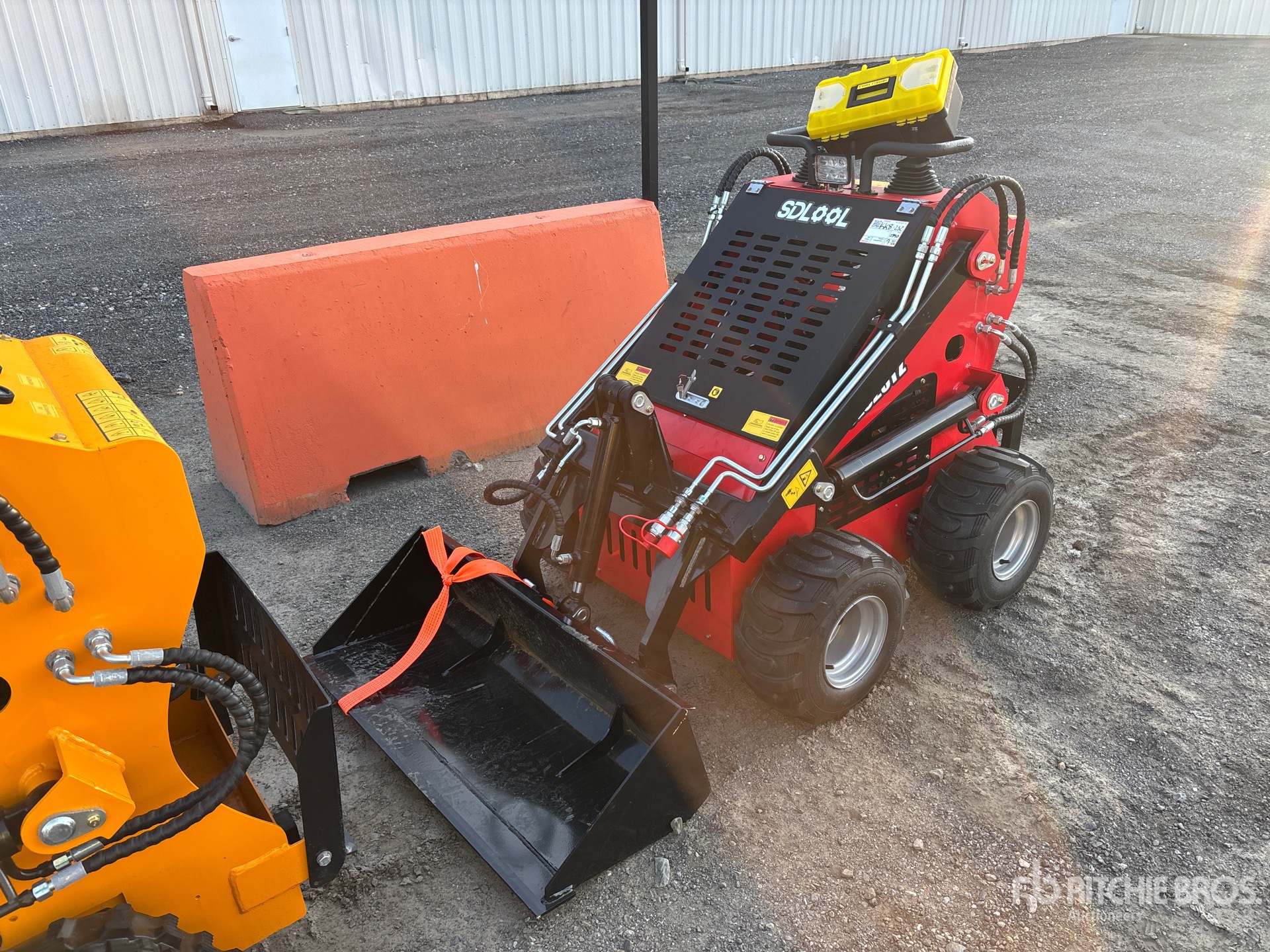 2026 SDLOOL SL-323TZ Mini Skid Steer Loader (Unused)