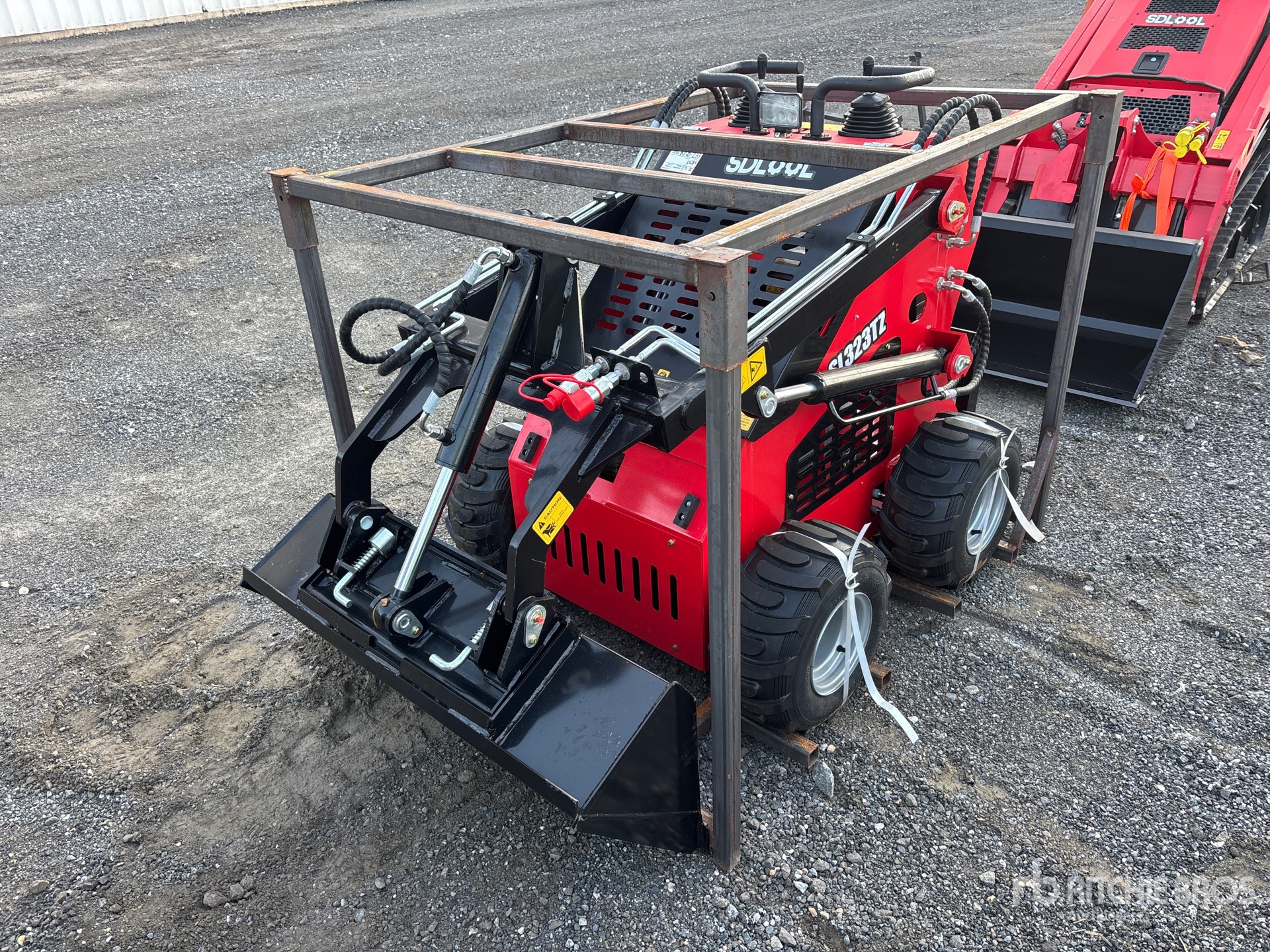 2026 SDLOOL SL-323TZ Mini Skid Steer Loader (Unused)