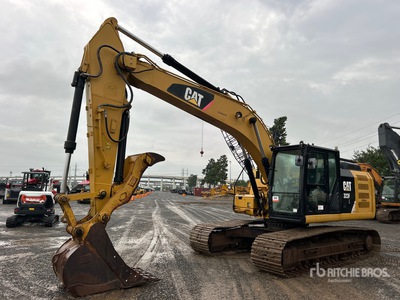 2015 Cat 323F L Kettenbagger