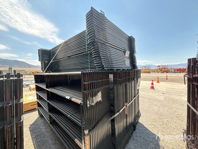 Quantity of 2026 RanchMaster WL96 9 ft 6 in x 5 ft Livestock Panel (Unused)