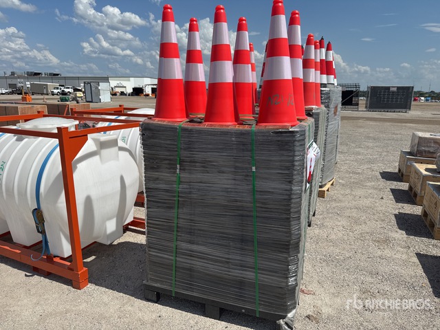 Quantity of (250) 2026 KJ K2250 Traffic Cones (Unused)