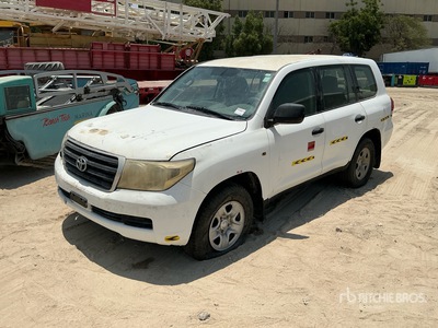 2008 Toyota Land Cruiser 200L 4x4 を見 SUV
