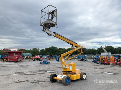2007 Nifty-Lift HR12NDE 2WD Hybrid Articulating Boom Lift