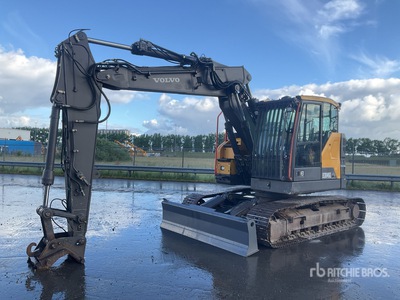 2016 Volvo ECR145EL حفارة بجنزير