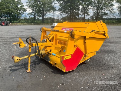 STH Phoenix 1800 HK Pull Type Sweeper Attachment