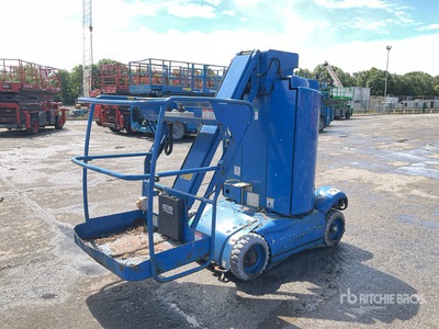 2014 Haulotte Star 10-1 2WD Electric Articulating Boom Lift