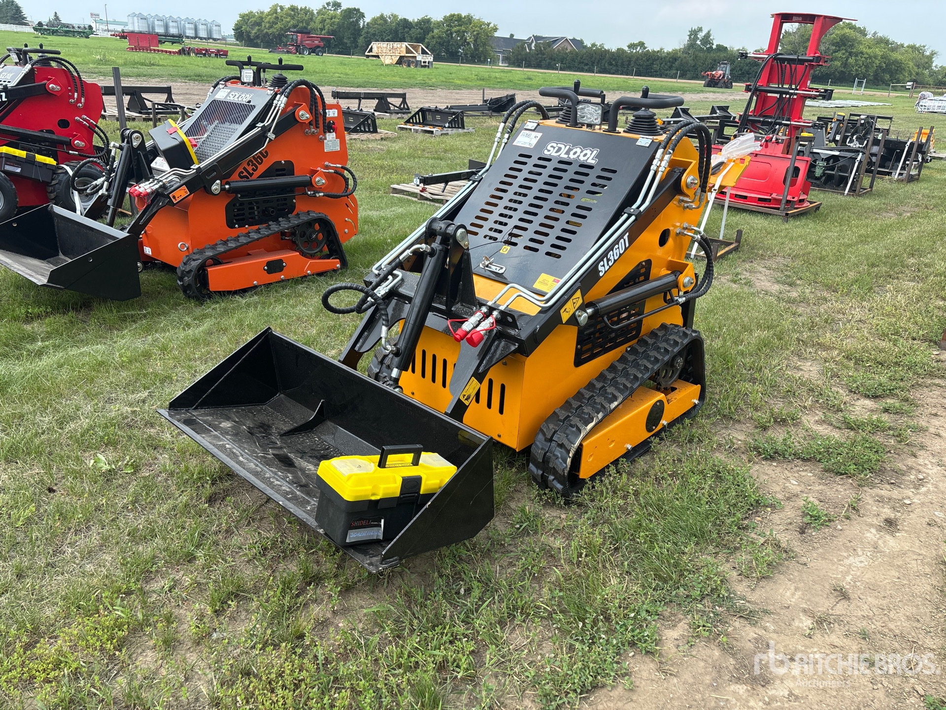 2026 SDLOOL SL360T Mini Compact Track Loader (Unused)