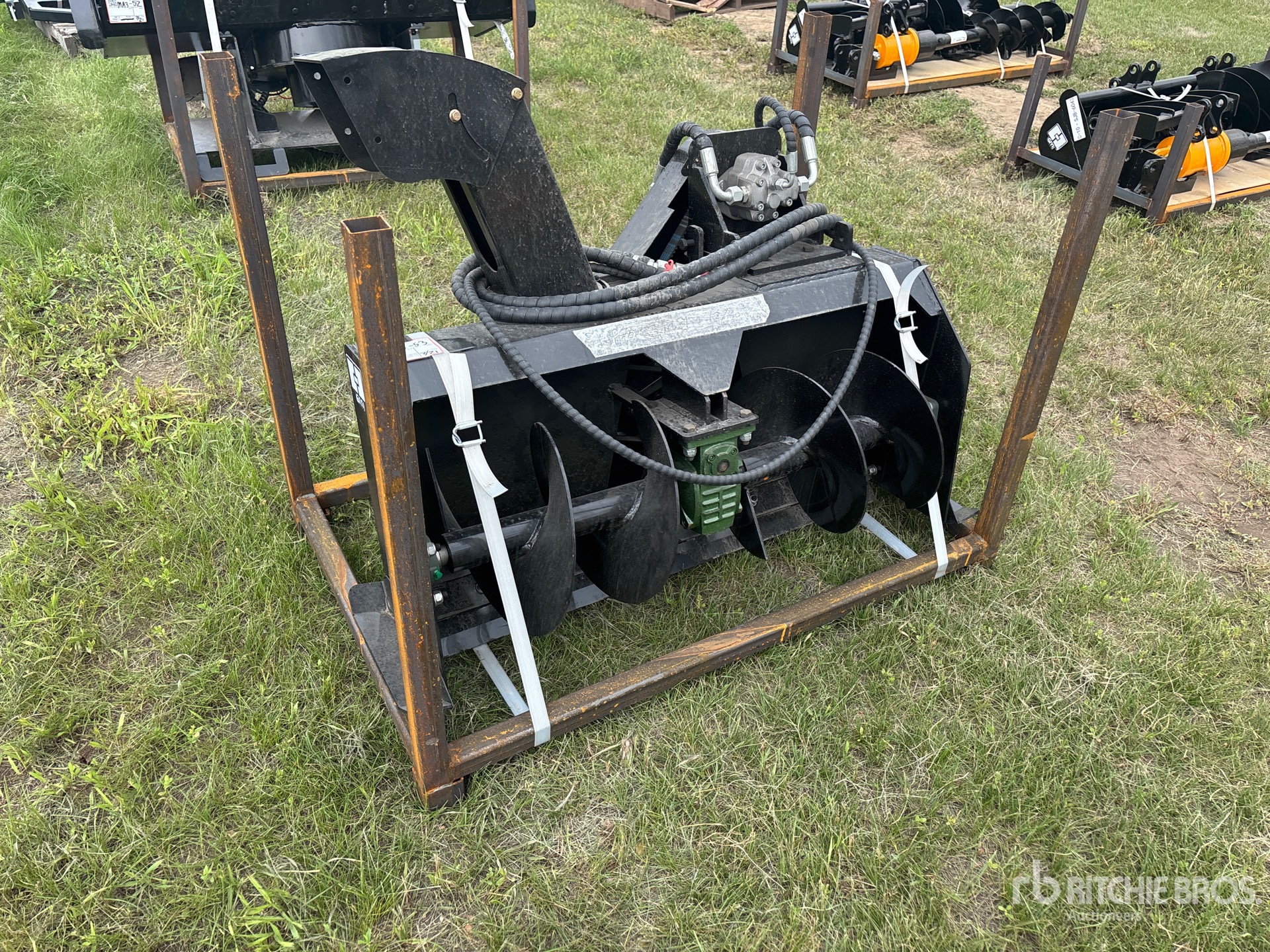 2026 GIYI GY-CXJ 39 in Mini Skid Steer Snowblower (Unused)