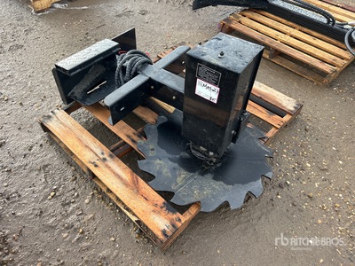 2026 GIYI GY-MTS51 28 in Mini Skid Steer Tree Saw Accessorio per mini pala (Unused)