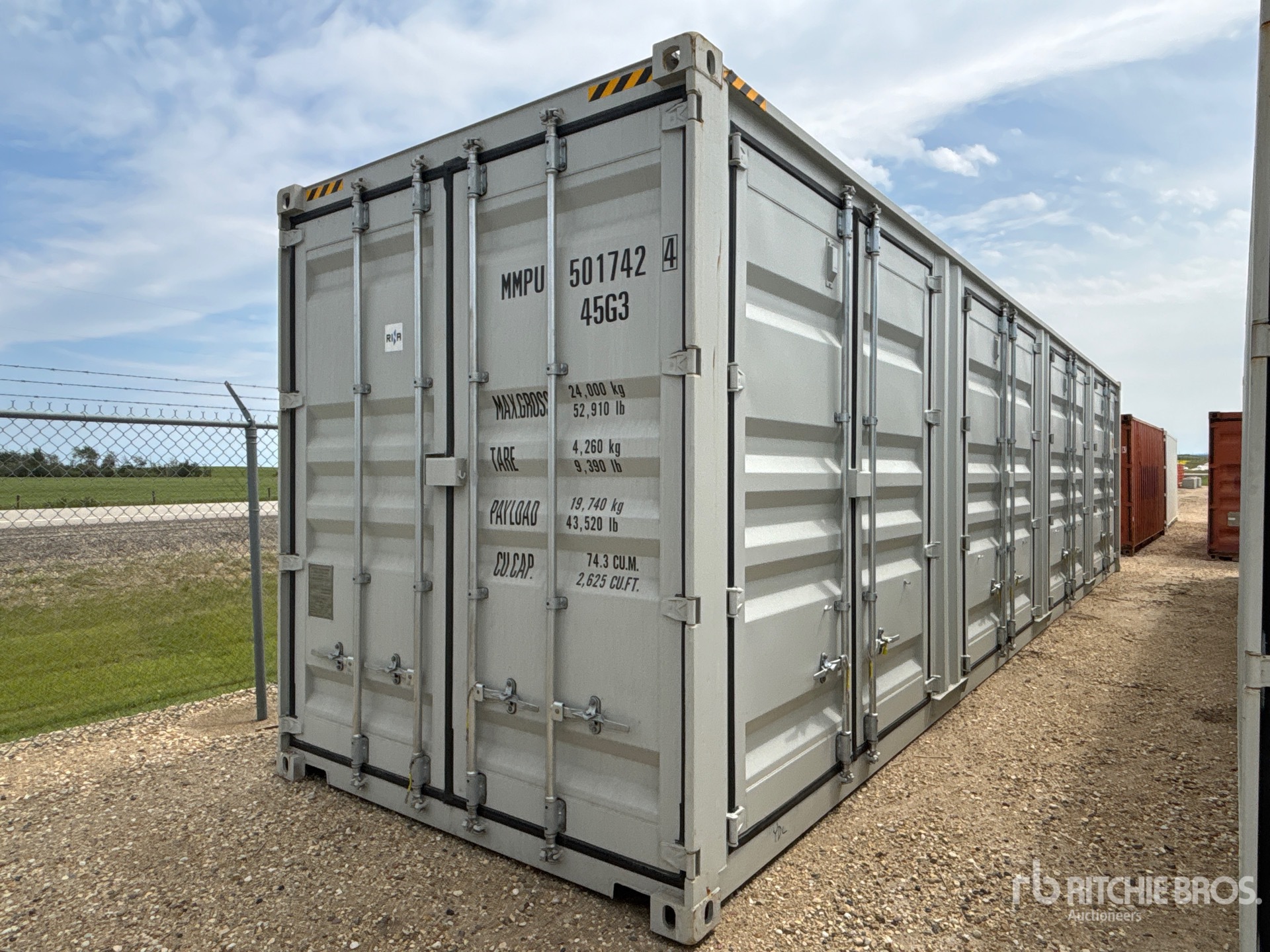 2026 40 ft High Cube Multi-Door Storage Container