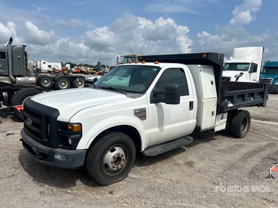 2009 Ford F-350 4x2 Dump Truck