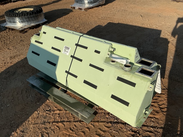(2) Oshkosh 3646245 Fuel Tanks