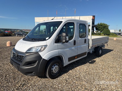 2023 Opel Movano 2.2 103 KW DOKA PR L3 AHK Crew Cab Flatbed Truck