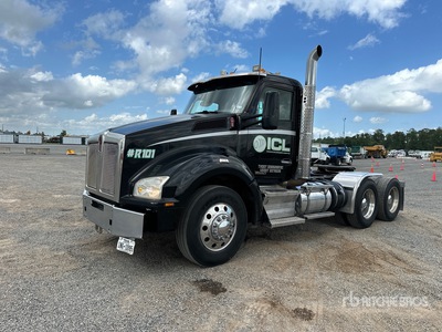 2016 Kenworth T880 6x4 トラックトラクター（T/A）