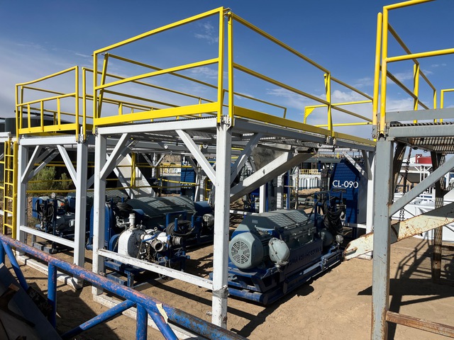 Quantity of (3) Hutch Hayes 5500 Centrifuge Quantity of (3) Hutch Hayes 5500 Centrifuge