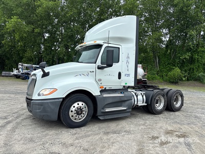 2020 International LT625 6x4 トラックトラクター（T/A）