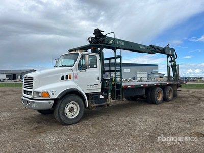 1999 Fassi F300SE.24 Knuckle Boom on 2000 Sterling LT9513 6x4 Crane Truck