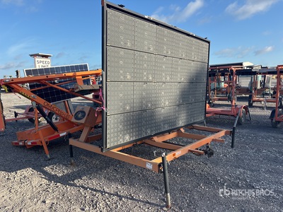 2017 Precision Solar Controls SMC2000FM Solar Message Board (Inoperable)