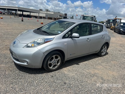 2011 Nissan Leaf Electric Auto