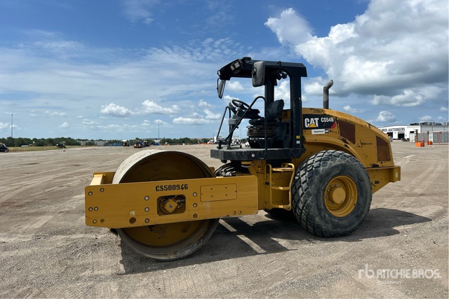 2020 Cat CS54B Smooth Drum Compactor