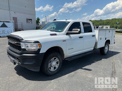 2022 Ram 2500 Tradesman 4x4 Crew Cab Utiliteits vrachtwagen