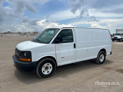 2017 Chevrolet Express 2500 Cargo Van