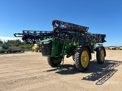 2012 John Deere 4940-120 120 ft 4x4 Self-Propelled Sprayer
