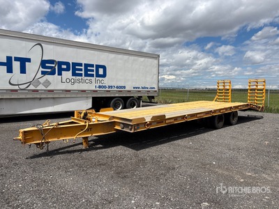 2005 Arbour Welding 29 ft T/A Remolque Portamaquinaria
