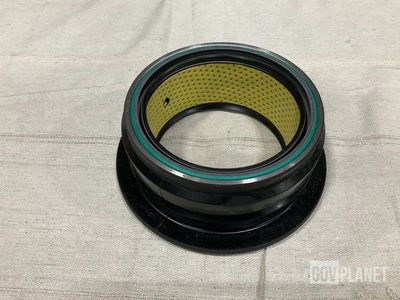 (17) Oshkosh 12604066 Sleeve Bushings