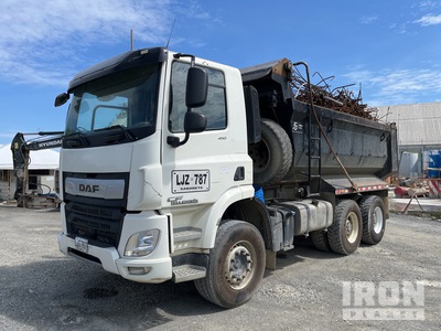 DAF CF410 6x4 T/A Camión dumper