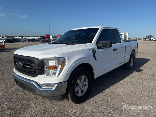 2021 Ford F-150 XL 4x2 Extended Cab Pickup