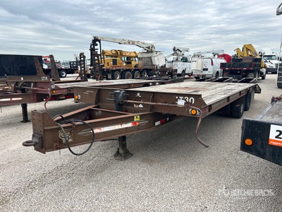 2004 Holden 30 ft T/A Remorque pour équipement