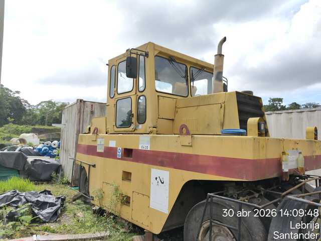 1995 Dynapac CP271 9 Wheel Pneumatic Roller 1995 Dynapac CP271 9 Wheel Pneumatic Roller