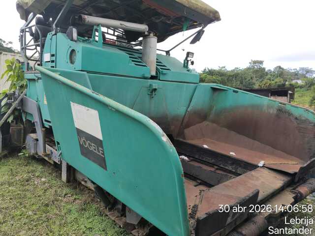 2001 Vogele Super 1900 Track Asphalt Paver