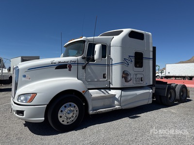 2015 Kenworth T660 6x4 T/A Sleeper Truck Tractor