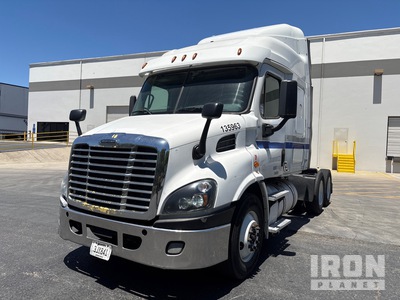 2017 Freightliner Cascadia 6x4 Sleeper Prime Mover