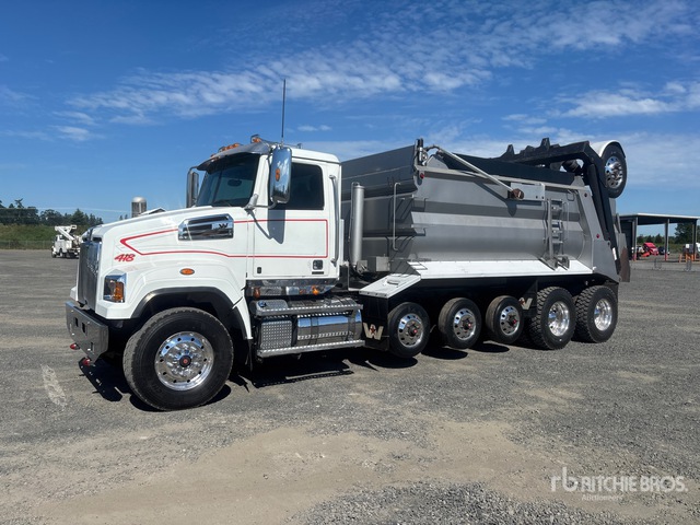 2019 Western Star 4700SF 14x4 Super 18 Five Axle Dump Truck
