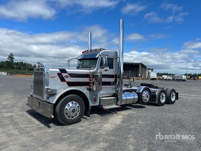 2007 Peterbilt 379 8x4 تراكتور شاحنة (ثلاثي المحور)